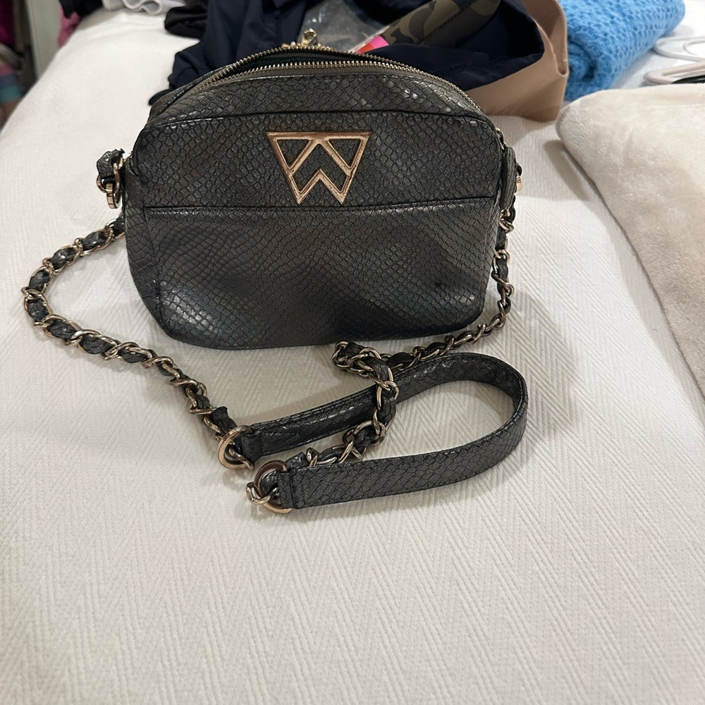 Kelley Wynne purse